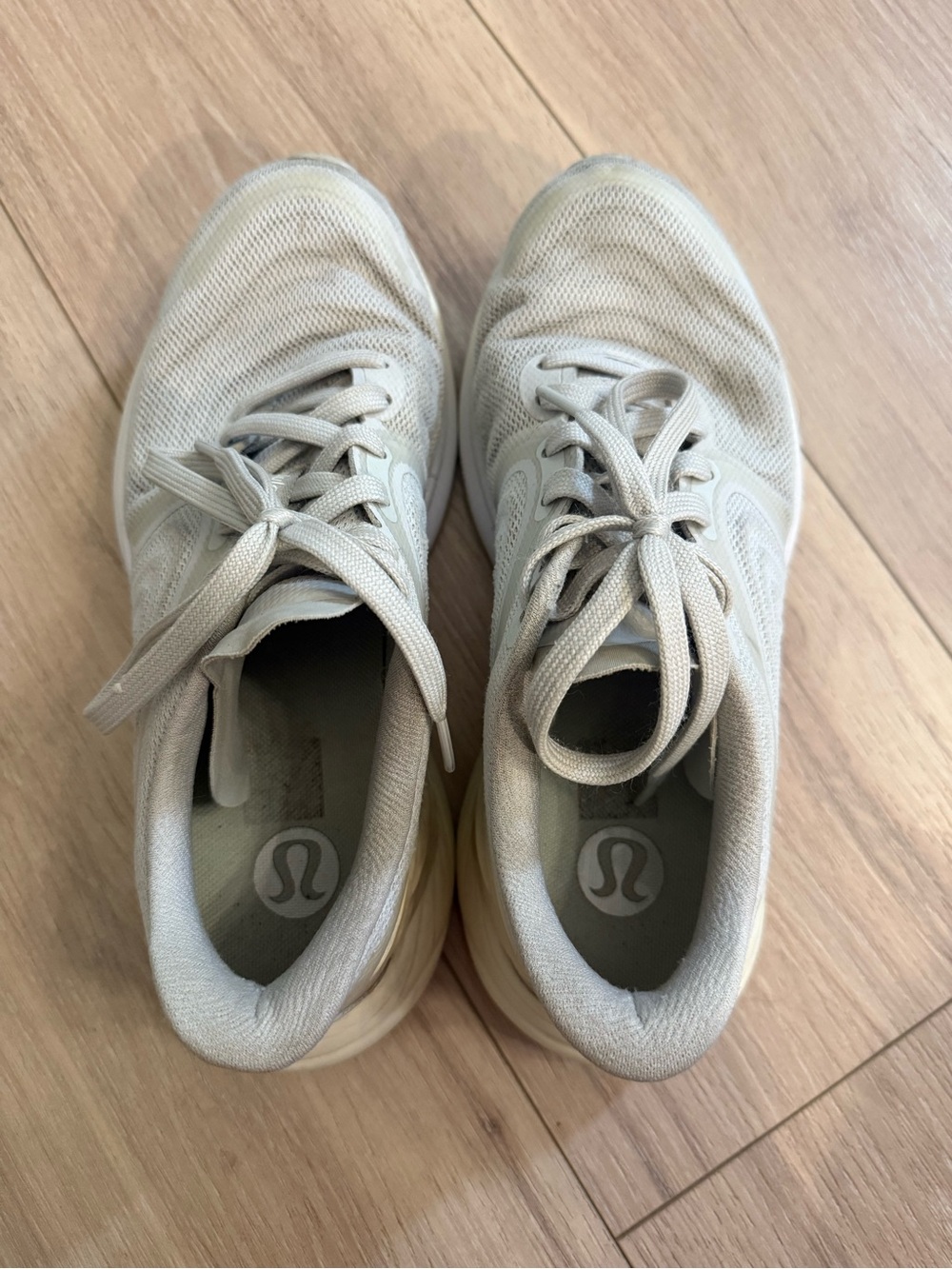 Lululemon Blissfeel White Athletic Sneakers Womens Size 8 Running Shoes